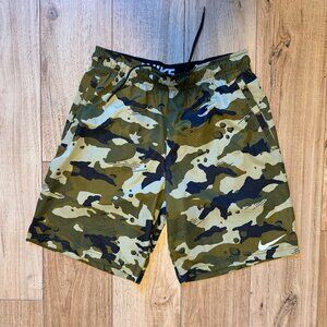 NIKE Dri-Fit Camouflage Shorts - Medium